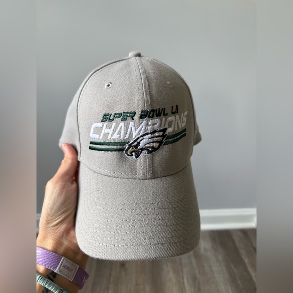 Philadelphia Eagles Super Bowl Champions Hat L2 World Champions Gray Size M L - Picture 2 of 7